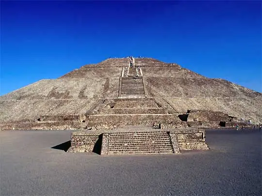 На фото: столица, город Мехико Сити в Мексике