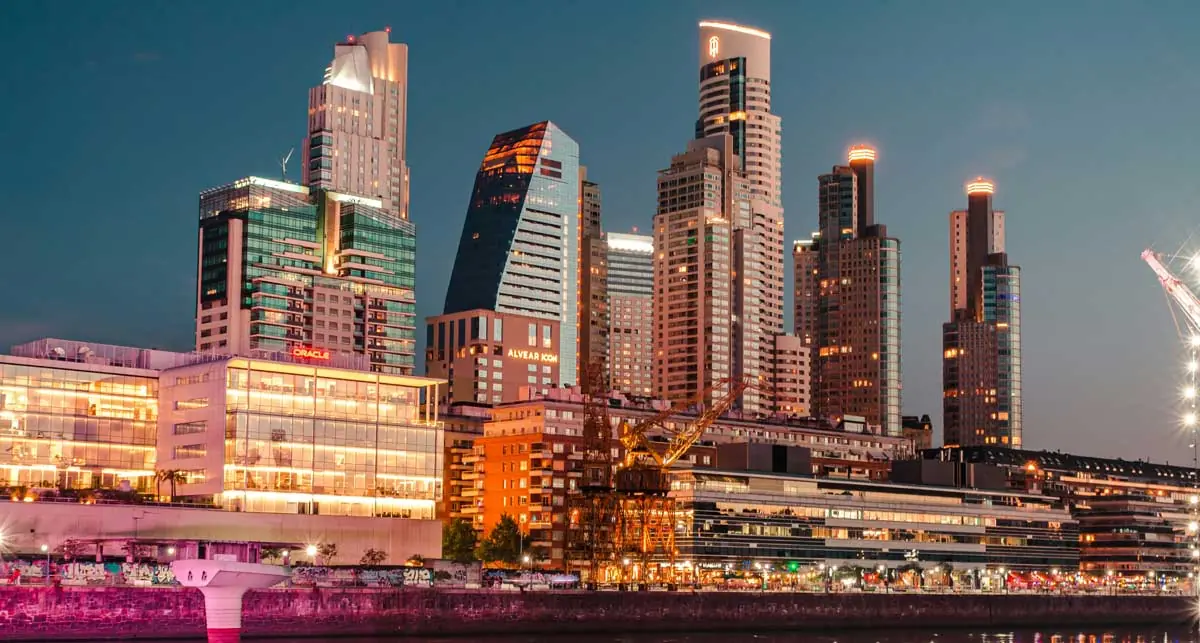 На фото: столица Буэнос-Айрес, Аргентина