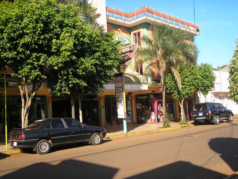 На фото: руины Энкарнасьон & Тринидад в Парагвае