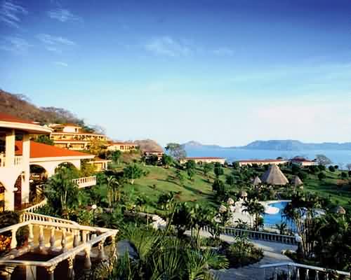 На фото: город Либерия в Коста-Рике (провинция Гуанакасте)