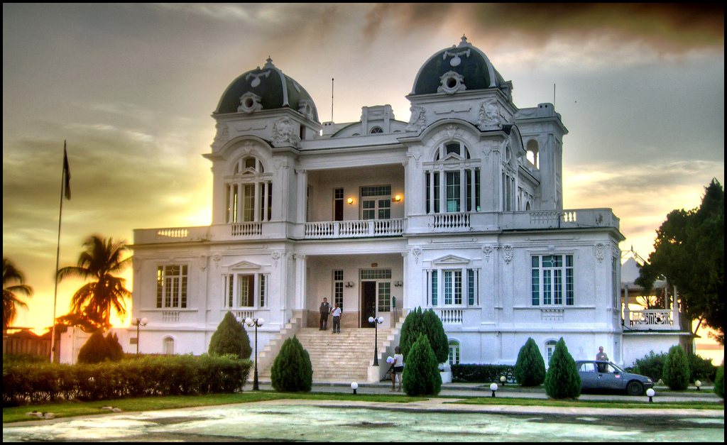 На фото: город Сьенфуэгос на острове Куба