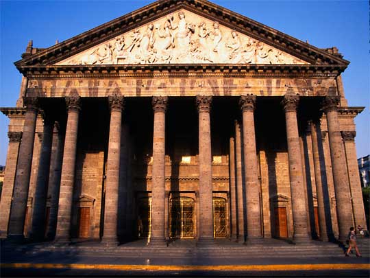 На фото: город Гвадалахара в Мексике