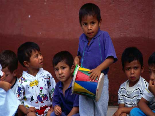 На фото: на улицах города Антигуа-Гуатемала в Гватемале