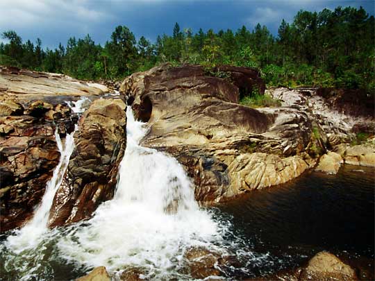 На фото: город Сан-Игнасио в Белизе