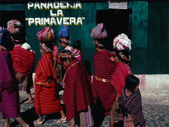 На фото: город Кесальтенанго в Гватемале