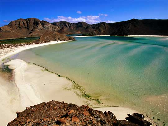 На фото: город Ла Пас в Мексике