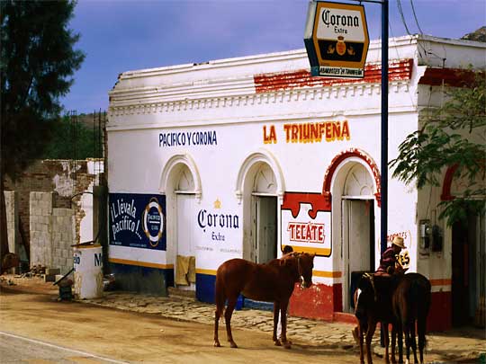 На фото: город Ла Пас в Мексике