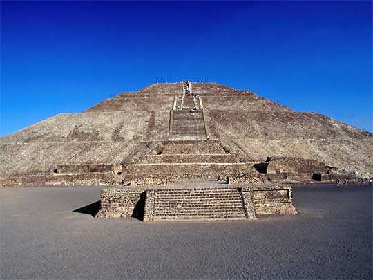 На фото: столица, город Мехико Сити в Мексике