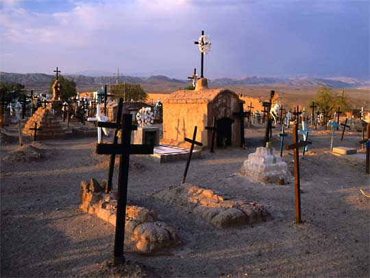 На фото: пустыня Сан-Педро-де-Атакама в Чили