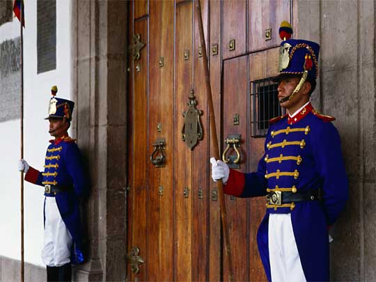 На фото: в столице Эквадора Кито