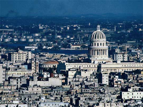 На фото: столица Кубы, город Гавана