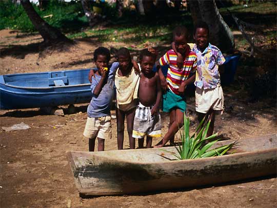 На фото: остров Роатан в Гондурасе