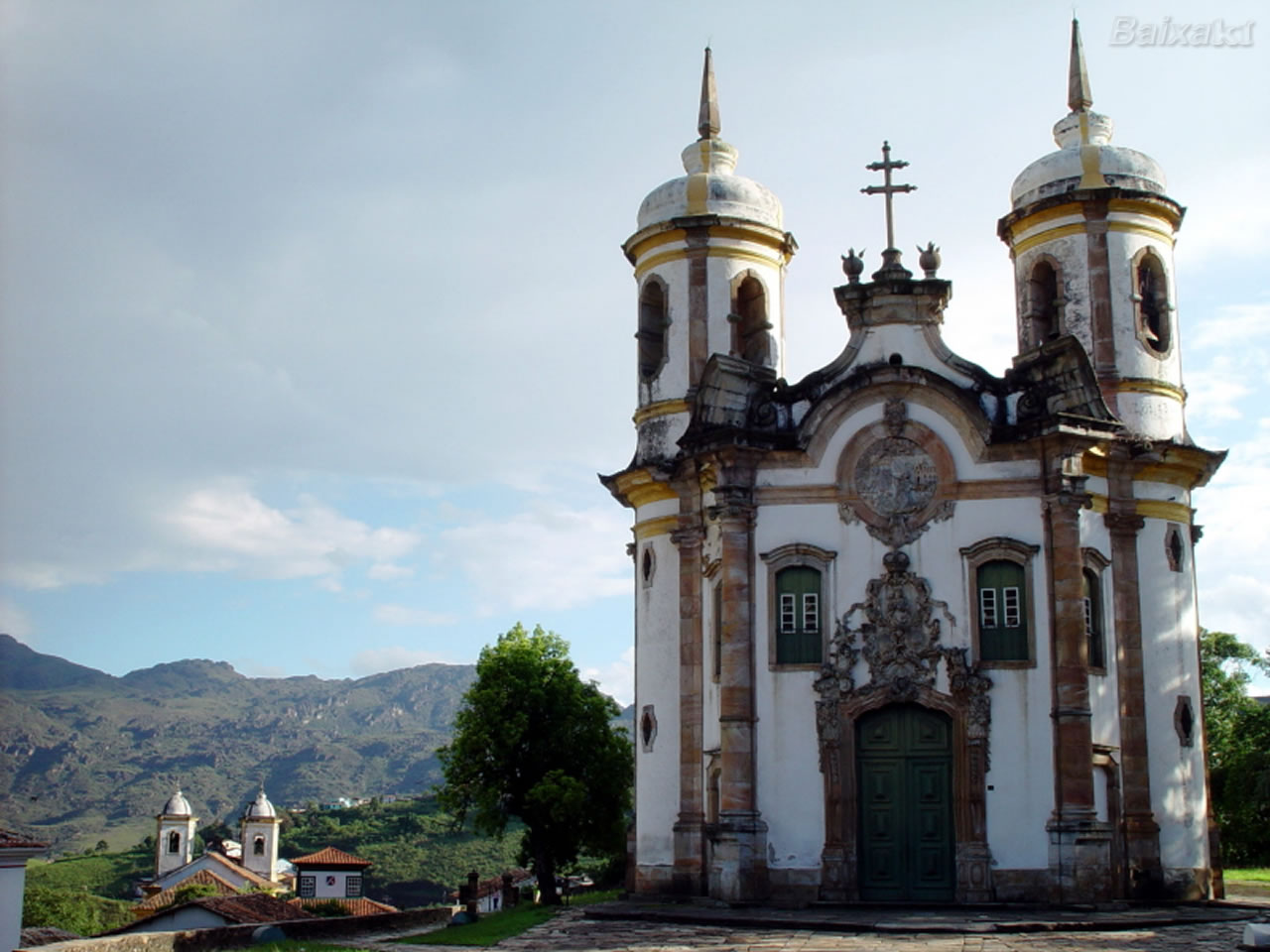 На фото: бразильский город Ору Прету