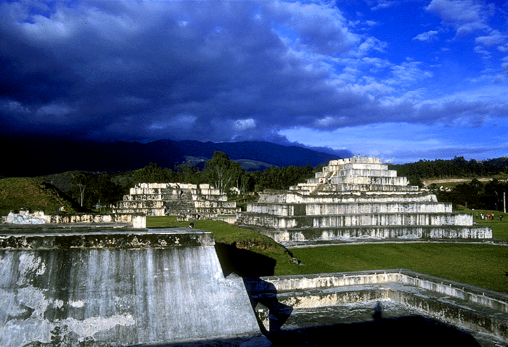 На фото: провинция Уэуэтенанго в Гватемале