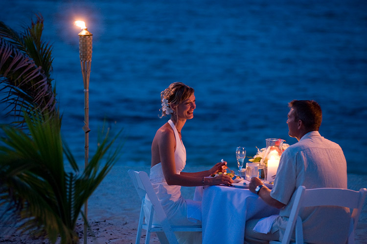 На фото: морской курорт остров Илья-Гранди в Бразилии