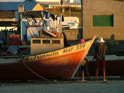 На фото: Уругвай