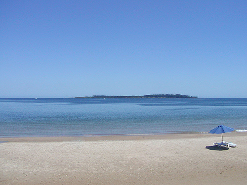 На фото: пляжный отдых в Уругвае