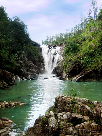 На фото: город Сан-Игнасио в Белизе