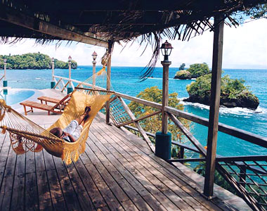 На фото: пляжный отдых в Панаме