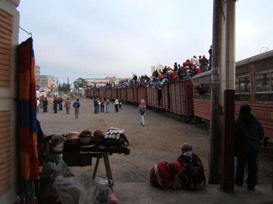 На фото: город Риобамба в Эквадоре