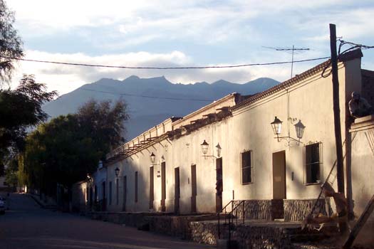 На фото: город  Сальта в Аргентине