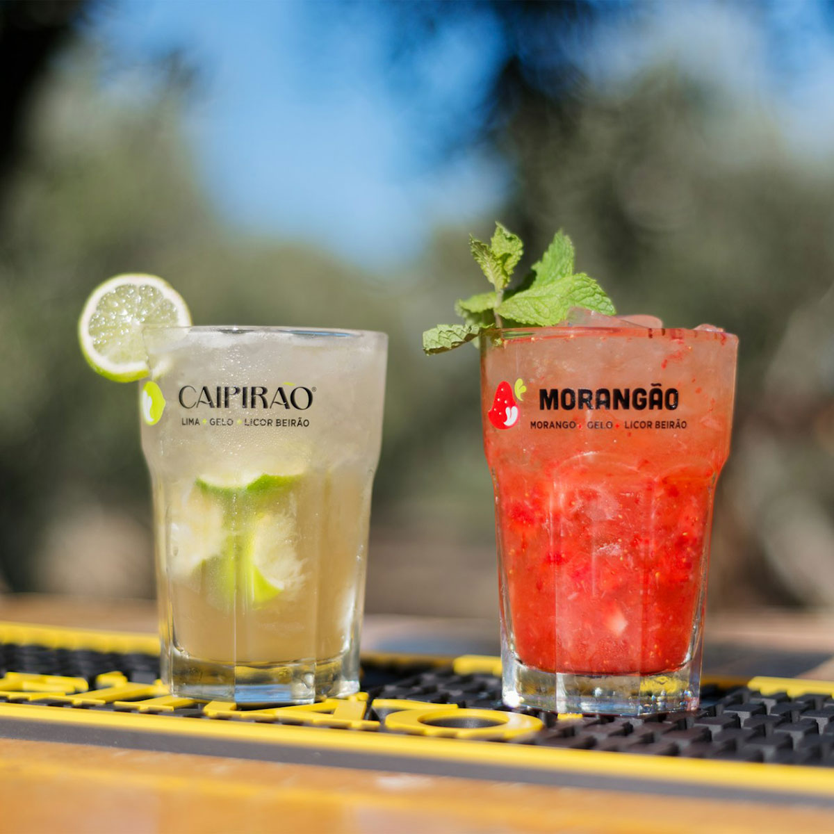 На фото: коктейль 