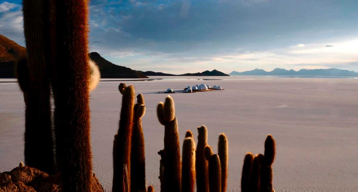 Отель глемпинг Salar de Uyuni, Kachi Lodge на солончаке Уюни в Боливии
