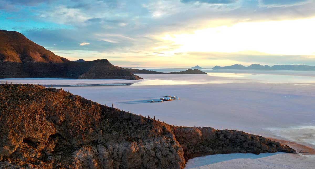 Отель глемпинг Salar de Uyuni, Kachi Lodge на солончаке Уюни в Боливии