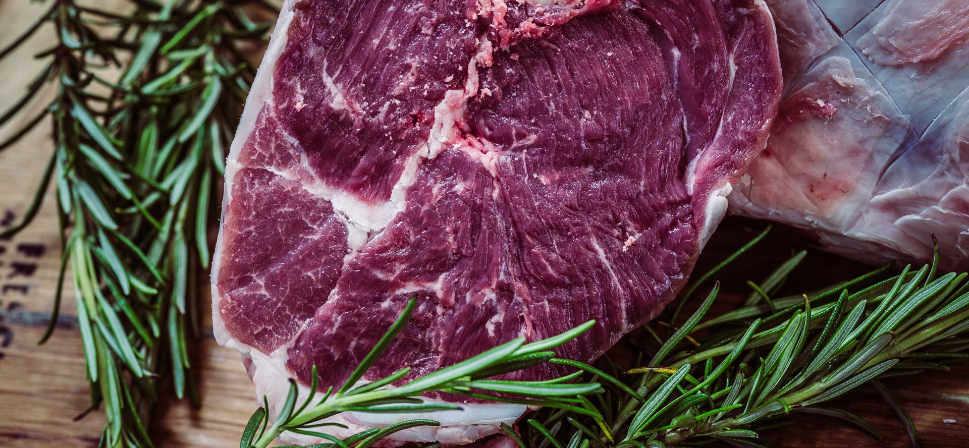 На фото: рафаин шоу - бразильский гриль