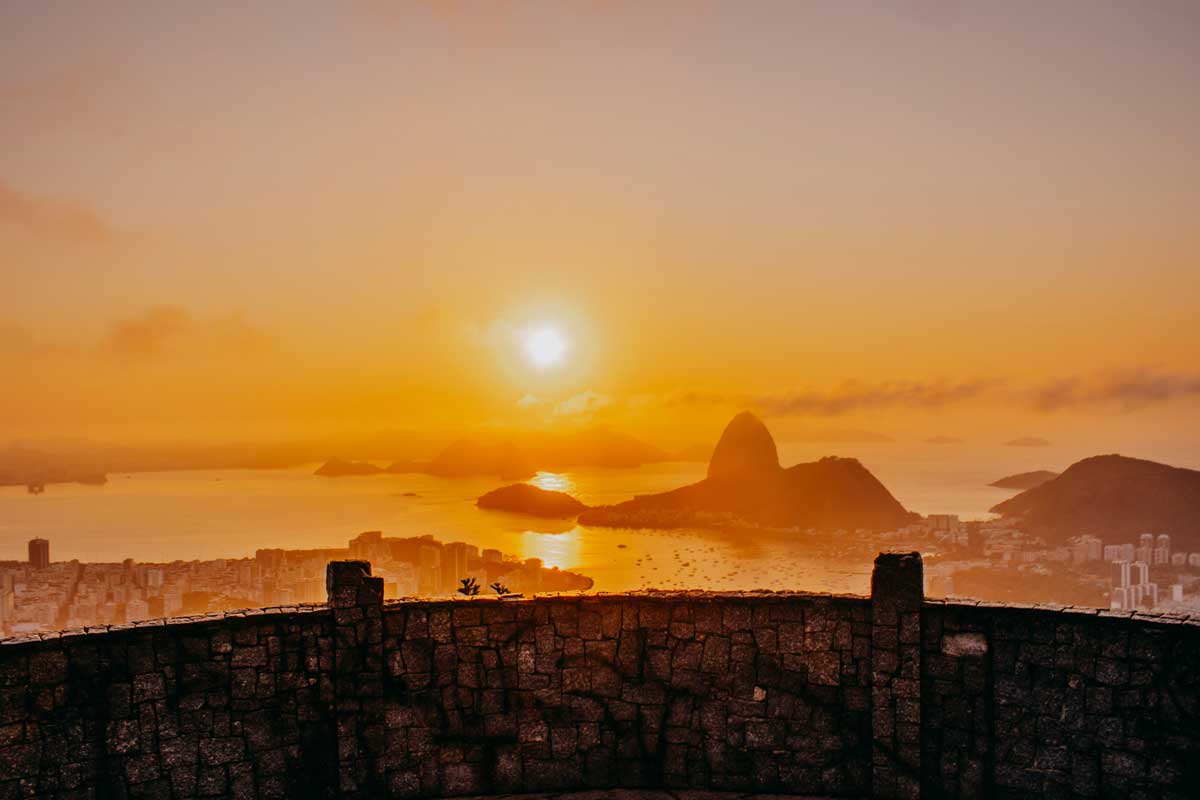 Канатная дорога на Сахарную голову в Рио-де-Жанейро, подъём к смотровой площадке