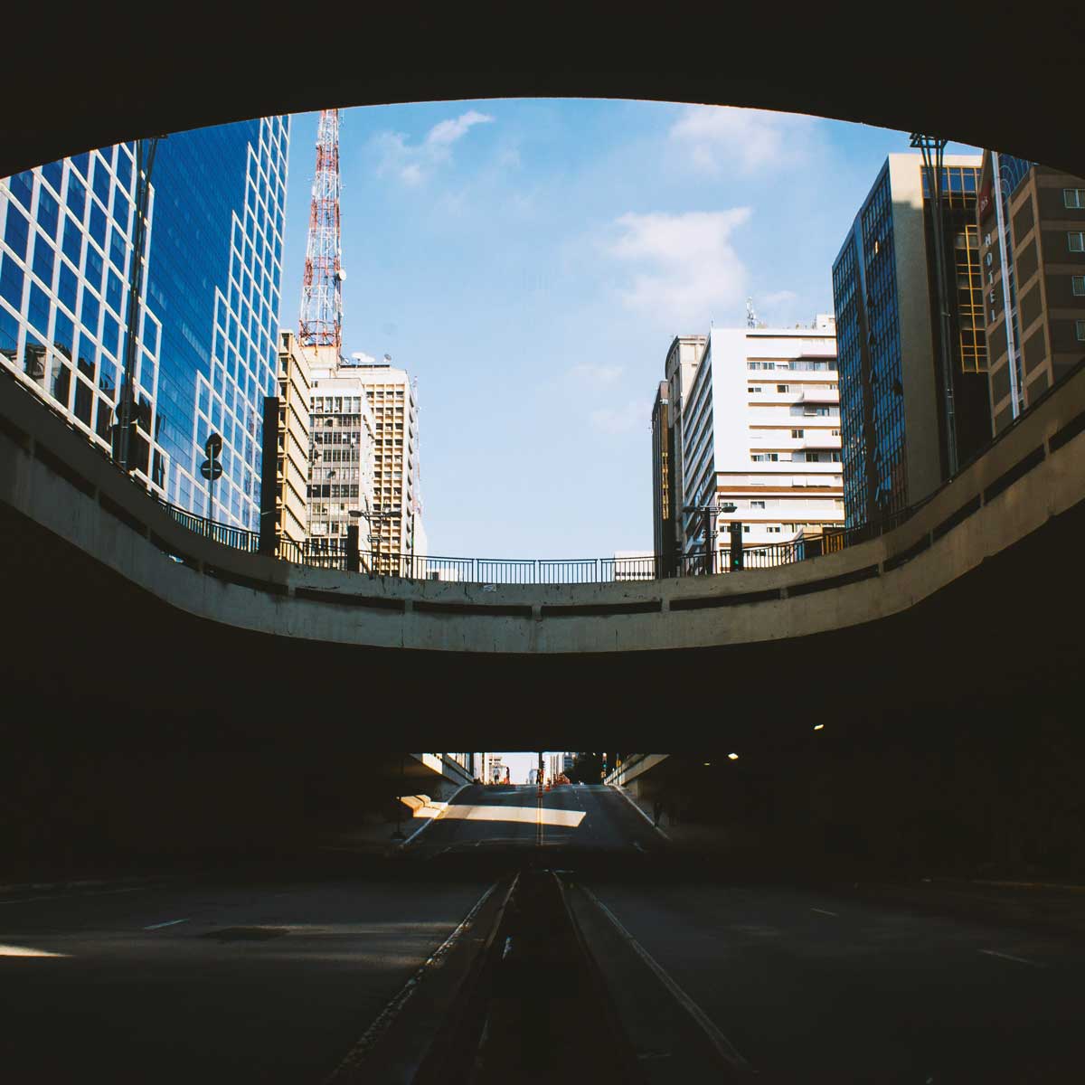 На фото: город Сан-Паулу в Бразилии